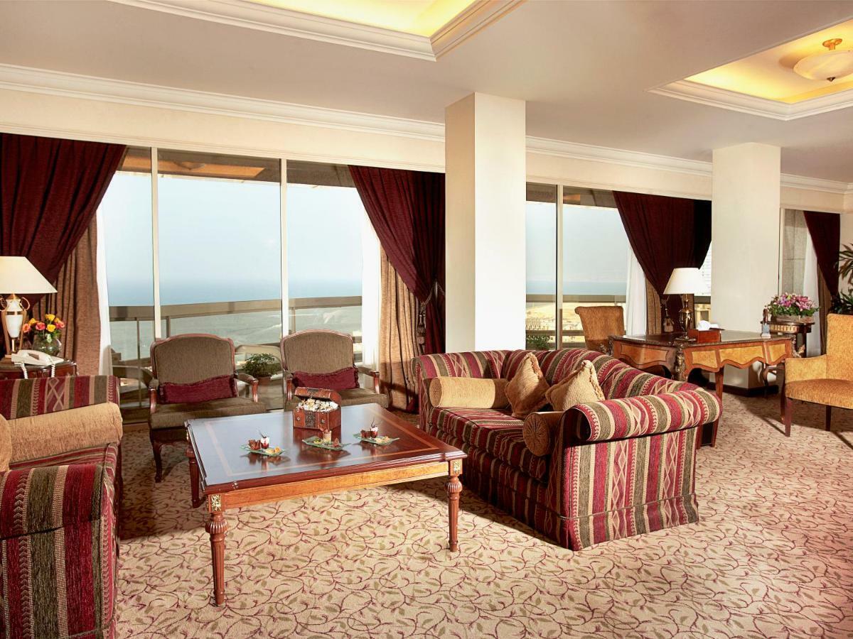 Gefinor Rotana – Beirut Beirute Exterior foto The Royal Suite