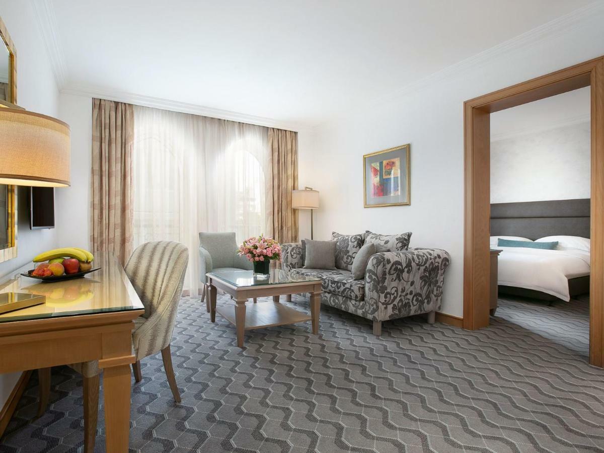 Gefinor Rotana – Beirut Beirute Exterior foto Suite